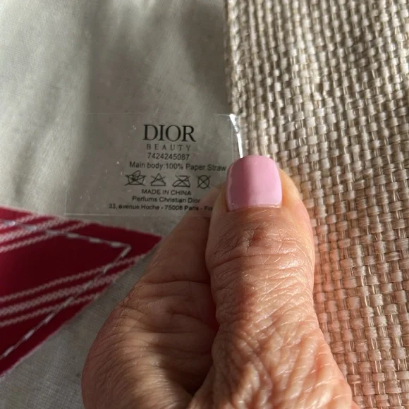 DIOR BEAUTE AROUND THE WORLD TOTE - Picture 8 of 9